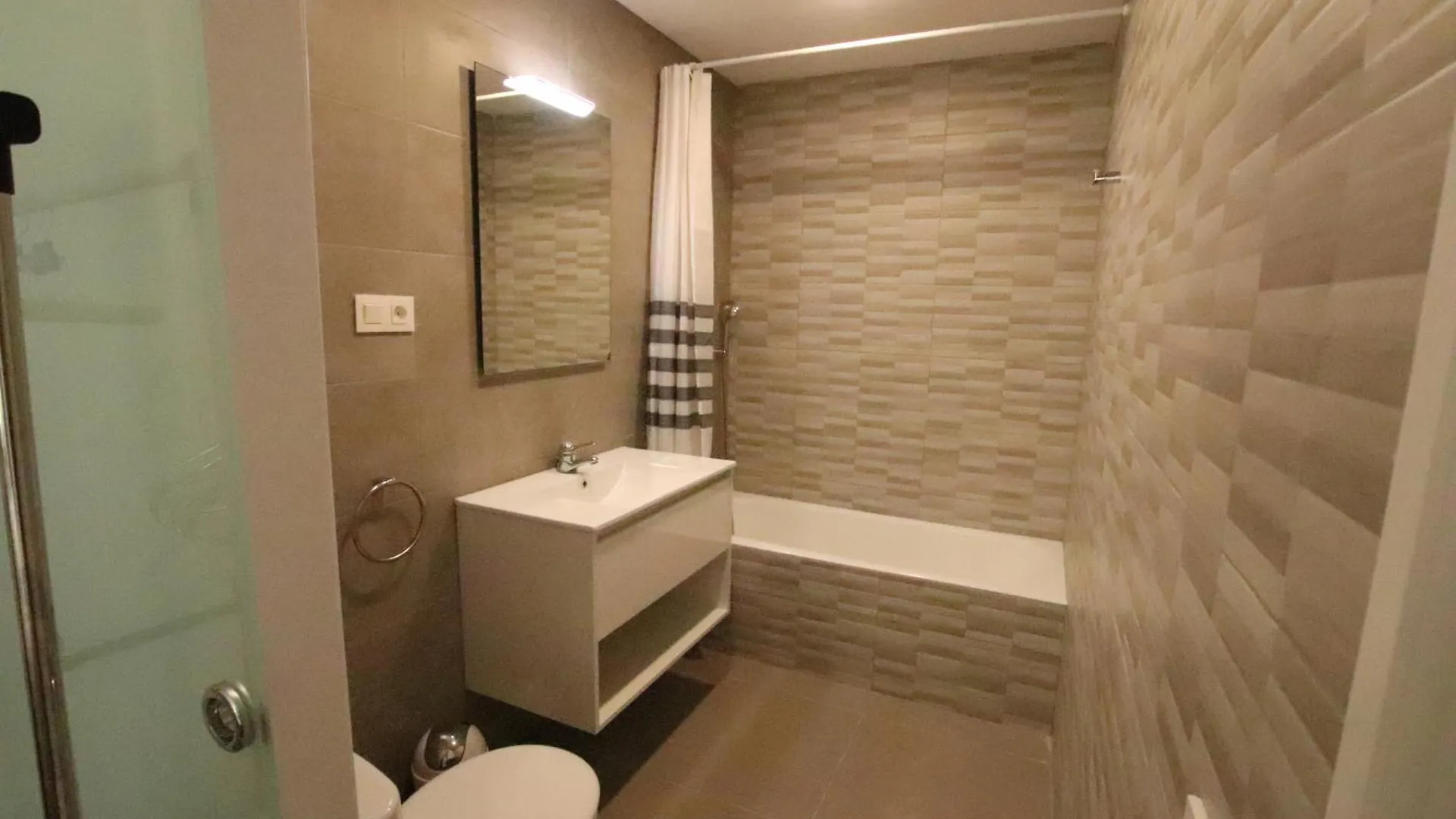 Apartment Planta Baja, Primera Linea, Playa, Jardin Privado, Ardiaca, Cambrils, Apartamento Jacqueline Spain