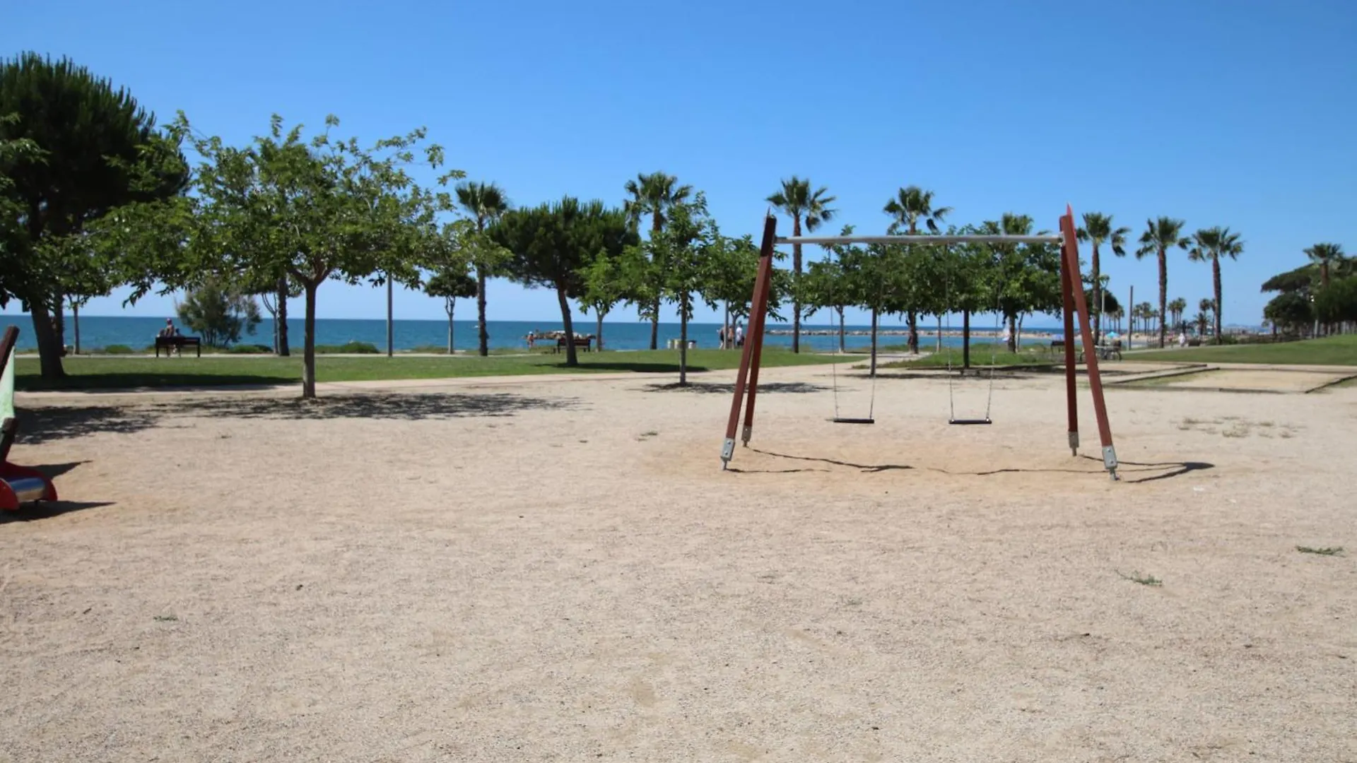 Planta Baja, Primera Linea, Playa, Jardin Privado, Ardiaca, Cambrils, Apartamento Jacqueline